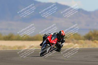 media/Oct-09-2022-SoCal Trackdays (Sun) [[95640aeeb6]]/Turn 15 (150pm)/